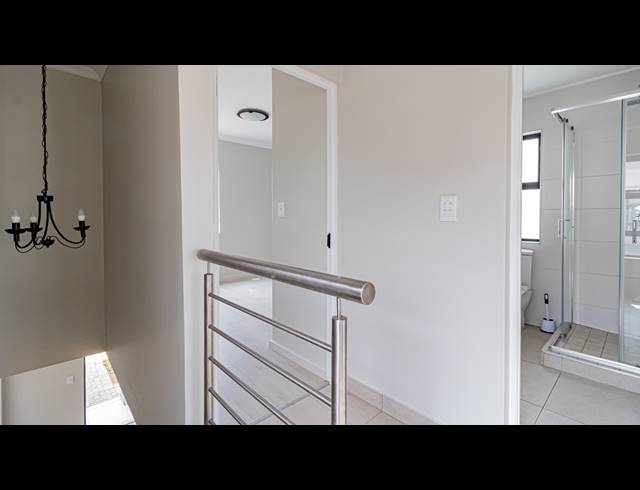 3 BEDROOM SECTIONAL TITLE FOR SALE IN THATCHFIELD RIDGE